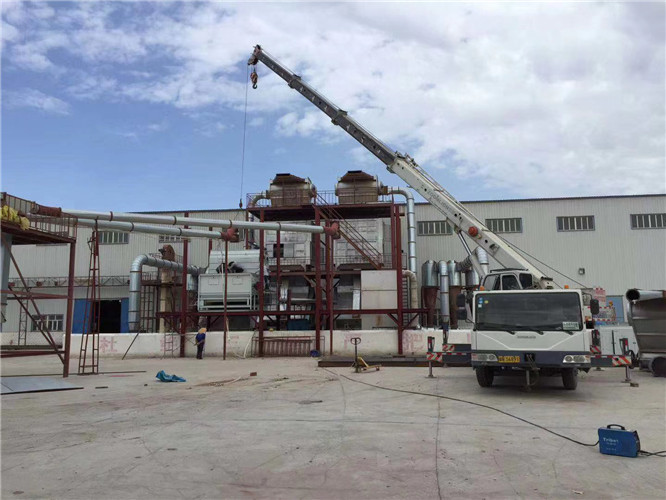 市南区“手脚齐动”—— 吊车的 “协同作业” 技术